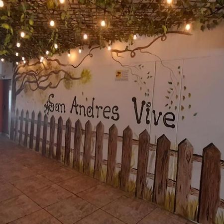 San Andres Vive Paradise Habitaciones Con Bano Privado A 80Mts De La Playa Principal Kültér fotó