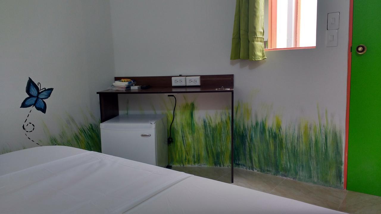 San Andres Vive Paradise Habitaciones Con Bano Privado A 80Mts De La Playa Principal Kültér fotó